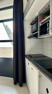 Nid cosy avec vue montagne, proximité commerce, 100 m des télécabines