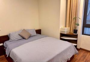 Cozy 2 bedrooms apartment To Ngoc Van