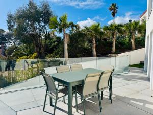 Appartement vue mer, piscine, 150m de la plage, Les Issambres