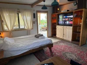 Aduda Studio - a magical rooftop - Maẕẕuva