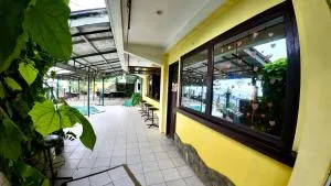 Dream Hill Condos & Spa - Calapan