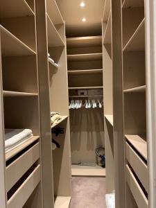 Executive Apartment - Hotel Particulier, Paris 16