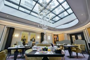 Hotels Maison Astor Paris, Curio Collection by Hilton : photos des chambres