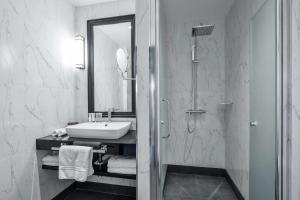 Hotels Maison Astor Paris, Curio Collection by Hilton : photos des chambres