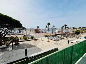 Magnifique appartement T4 Balcon Port Bandol