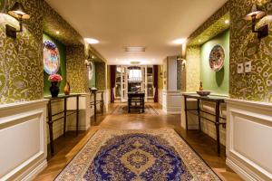 Hagia Sofia Mansions Istanbul, Curio Collection by Hilton