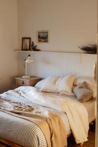 Dreamy coastal escape steps from the sea