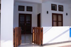 Woodnest Windmill Beach Hotel