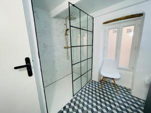 village house, 2 terrace & Air conditioner