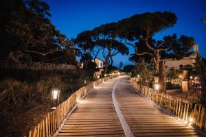 Hotels Le Hameau Des Pesquiers Ecolodge & Spa, Curio Collection By Hilton : photos des chambres