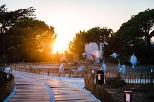 Hotels Le Hameau Des Pesquiers Ecolodge & Spa, Curio Collection By Hilton : photos des chambres