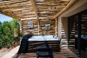 Hotels Le Hameau Des Pesquiers Ecolodge & Spa, Curio Collection By Hilton : photos des chambres
