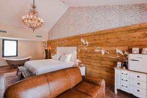 Hotels Le Hameau Des Pesquiers Ecolodge & Spa, Curio Collection By Hilton : photos des chambres