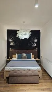 Black Room Apartment - 穆卡切沃