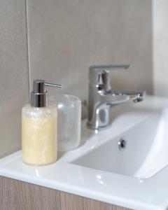 Nueve Mini Theres no place like home