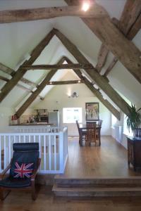 Beautiful Dartmoor cottage overlooking vineyard