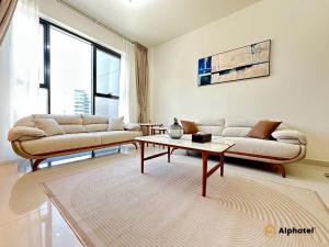 Elegant 1-Bedroom Apartment in Dubai Silicon Oasis - by Alphatel Vacations