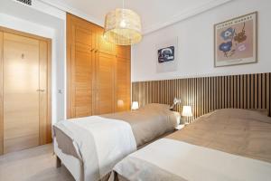 Luxury Apartment With Big Terrace