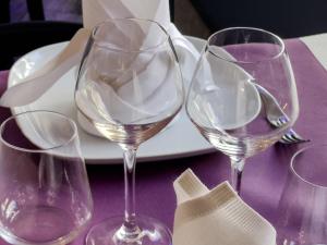 Hotels Logis Hotel Les Chardons Bleus RESTAURANT LE BISTROT DE LA MER : photos des chambres