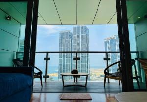 Azure Casa at Cinnamon Life Residence