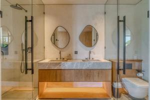 Black Island Villa 2BR Brand New In Canggu