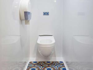 Hotels hotelF1 Lille Metropole : photos des chambres