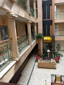 Maxwell Suites