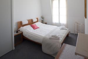 Modern Townhouse in Honfleur with secure parking