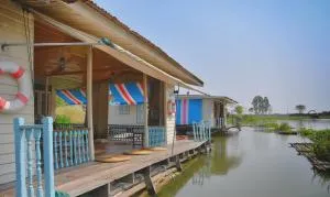 อยู่แพ PaeStay อุทัยธานี - Ban Nong Chum Saeng