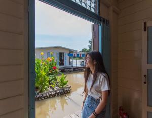 อยู่แพ PaeStay อุทัยธานี