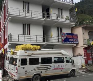 Hotel prisha pahal Home stay