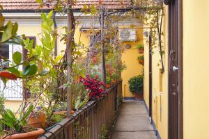 Suite 54 - Boutique apartment near Metro