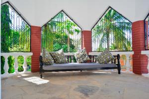 Maskani Holiday Home