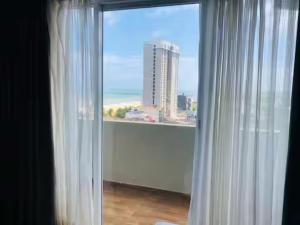 Negombo Ocean Breeze 1BR service appointment Long term rentals