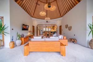 Luxury Balinese Oasis with private pool - 2 BR