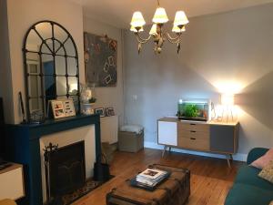 Maison typique Bordeaux avec piscine