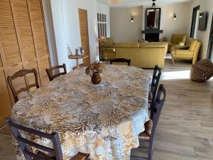 Villas La Bastidone , Tres jolie maison 4 chambres en Provence : photos des chambres