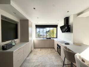 Maisons de vacances Superbe maison renovee en plein coeur de Sainte Marine : photos des chambres