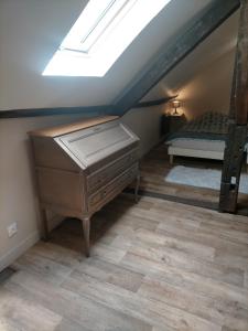 S Bourgeois 2 Charmant T3 tout équipé au centre