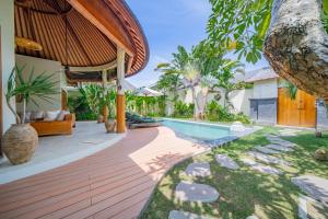 Luxury Balinese Oasis with private pool - 2 BR