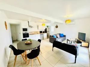 Le Cèdre Enchanté - Maison avec 2 chambres pour 6 personnes climatisée, avec terrasse et BBQ - Anneyron