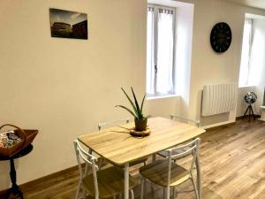 Appartements Apparement au centre de Semur en Auxois : photos des chambres