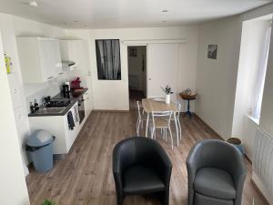 Appartements Apparement au centre de Semur en Auxois : photos des chambres