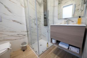 Large Double or Twin Room