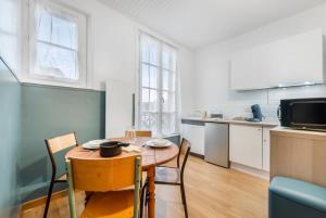 Appartements Le Nid d-Amour Cabourgeais 2P : photos des chambres