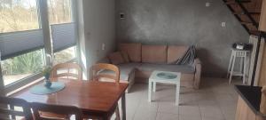 Agrowczasy Nad Stawem - Plus strefa jacuzzi przy domu z jedną sypialnią