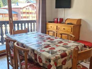 Appartement cosy 46 pers, balcon Est, centre-station, proche pistes et commerces - FR-1-265-193