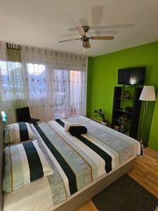 Apartment Symphony with balcony