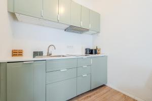 Whats-App Self-Check-IN - vibrant City Life in Graz