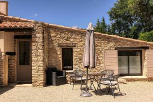 Maisons d'hotes Le Hameau Fleur de Pierres , Chambre , Gite et Table d'Hotes : photos des chambres